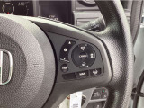 【ステリモ】ステアリングリモコンスイッチにてオーディオ操作可能となっており、運転にも集中できます。少しでも視線移動を減らし事故に遭う確率を下げます。