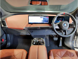アウトバーンでの走行を見据えたBMWのブレーキシステムはもしもの時にもいち早くマシンを停止してくれます。