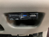 高速道路に乗るときは必需品です。有料道路の料金をキャシュレス ノンストップで通過できます。ETCカードは現在使用中のもので大丈夫です。