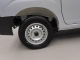 ダイハツディーラーでは『ダイハツ認定中古車』という基準を設け、車選びに詳しくないお客様でも『安心して選べる』をご提供しています。