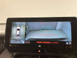 いまや必須装備「ナビゲーション」搭載!知らない場所にスイスイッとドライブ。もう、これなしではハンドルを握れませんね!でも運転中の操作は危険ですのでご注意ですね☆