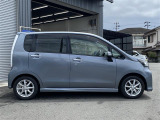 当店のお車をご覧いただきましてありがとうございます。お車についてのご質問やお見積りのご依頼、ご購入にあたってのご相談などは無料電話(0078-6002-312860)にお気軽にお問い合わせ下さい!