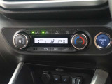 オートエアコンを装備しております!自動で調整してくれますので、車内も快適です☆