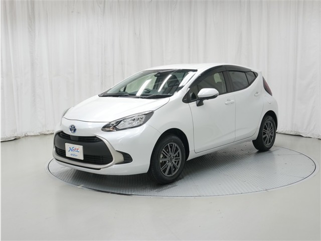 アクア 1.5 G E-Four 4WD 