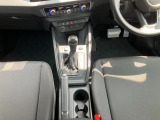ZOOMを使い動画で車両のご案内も可能です