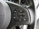 Hondaセンシングの機能のひとつ、アダプティブクルーズコントロール付!アクセルから足を離しても設定したスピードと前車との車間を保ち走行してくれます!車線維持もアシスト☆高速道路で疲労軽減ですね☆
