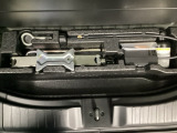 【パンク修理キット】で、万が一のトラブルにも対応可能。安心できるポイントです。