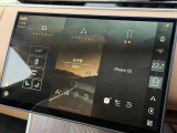 最新のインフォテイメントシステムの【Pivi Pro】はスマホのような直感的な操作性が特徴。ナビはもちろん、AppleCarplayやAndroidAutoも搭載しており対応アプリの操作も可能です。