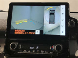 いまや必須装備「ナビゲーション」搭載!知らない場所にスイスイッとドライブ。もう、これなしではハンドルを握れませんね!でも運転中の操作は危険ですのでご注意ですね☆