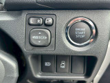 ワンプッシュでエンジンスタート!後ろのドアは運転席にあるスイッチからも開閉可能です!