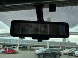 スマートルームミラー♪たくさん荷物を載せても、バックカメラで映像を映すので後方の視界も確保!!様々なシーンで活躍する便利装備☆
