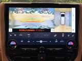 【パノラミックビューモニター】専用のカメラにより、上から見下ろしたような視点で360度クルマの周囲を確認することができます☆死角部分も確認しやすく、狭い場所での切り返しや駐車もスムーズに行えます。
