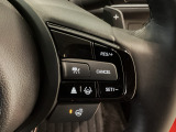 【アダプティブ・クルーズ・コントロール】予め設定した車速内でクルマが自動的に加減速。 前走車との適切な車間距離を維持しながら追従走行し、高速道路でのドライバーの疲労を軽減してくれる嬉しい機能付♪
