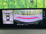 【360&deg;ビューモニター】専用のカメラにより、上から見下ろしたような視点で360度クルマの周囲を確認することができます☆死角部分も確認しやすく、狭い場所での切り返しや駐車もスムーズに行えます。