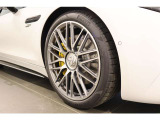 お気軽にお問い合わせください。Tel:075-325-0440 Mobile:070-2313-8676  中古車担当:時女まで