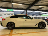 ご納車後も全国約200拠店のBMW正規ディーラーサービス工場にて保証対応いたします。お近くのBMW正規ディーラーをご案内の上、アフターメンテナンスをお受け頂けますので、安心してお乗りいただけます!!