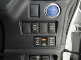 両側電動のスライドドアで楽々スムース!運転席からも開閉の操作もできます♪キーのスイッチひとつで自動開閉できる便利な機能もついてます♪