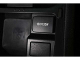 アクセサリーDC12Vソケット装備!