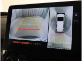 バックガイドモニターで、後方を確認しながら安心して駐車することができます。運転初心者も熟練者も必須の機能ですよ!