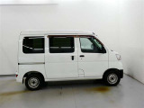 この度は、当社の展示車をご覧いただきまして、誠に有難うございます。自信をもってお勧めできる車となりますので、ごゆっくりご覧頂きたいと思います。