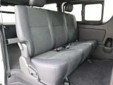 後席です!5人乗りのお車となっております。