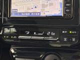 オートエアコンは温度を設定するだけで、自動で風量などを設定してくれます。運転しながら操作も必要ないので、安全性も向上します。