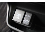 シガーソケットが付いているので、車から電源を取ることが出来ます!