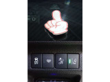 Honda SENSING搭載!ミリ波レーダーと単眼カメラで、クルマの前方の状況を認識。ブレーキやステアリングの制御技術と協調し、安心・快適な運転や事故回避を支援する先進のシステムです。