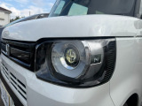 【LEDヘッドライト】LEDヘッドライトは消費電力が少ないので寿命が長いですよ!明るさも十分で、夜間走行の負担を和らげてくれます
