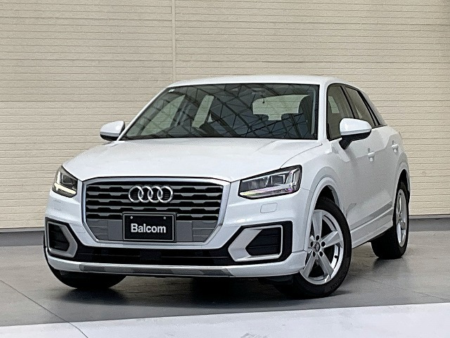 Q2 1.0 TFSI スポーツ 