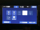 ラジオ、フルセグテレビ、CD再生、DVD再生、SD再生(音楽/動画)、SD録音(別途SDカードが必要です)、Bluetoothオーディオが使用可能です。詳しい仕様については展示店舗までお尋ねください。