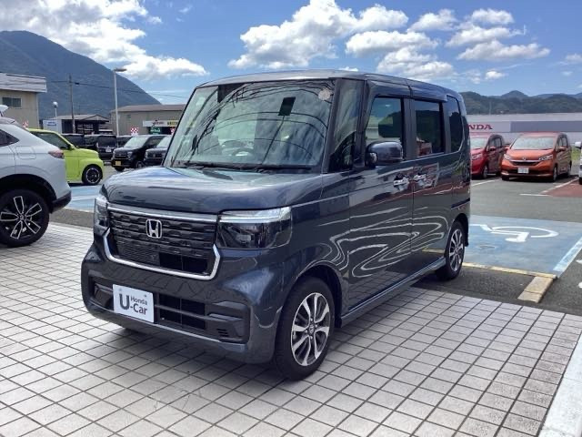 N-BOXカスタム  