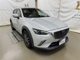 広々とした車内空間に優れた燃費性能。更にデザインも上質で人気のお車です!