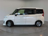 両側パワースライドドア付きだから、狭い駐車スペースなどでの 乗り降りラクラク!小さなお子さまのいるご家庭には嬉しい装備。