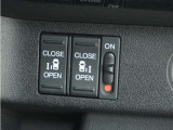 ◆両側電動スライドドア◆狭い駐車場でも乗り降りが楽々♪お子様が隣の車にドアを当ててしまう心配もございません!小さなお子様連れの方もこれで安心。