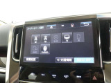 TV(フルセグ)、CD、DVD、Bluetooth機能も搭載しています。