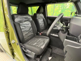 運転席シート廻りは使用感も少なく、良好な状態となっています。丁寧に使われていたことがよくわかりますね。