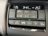 より快適にドライブを過ごして頂ける様に簡単に調整ができるオートエアコンを装備しております!ワンタッチですのでどなたでも簡単に操作できます!室内はこれでいつでも快適に保たれます。