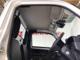 中古車販売に関する正しい知識を持ちお客様の信頼を得られるように努力しております。
