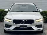 全国のVOLVOからお取り寄せが可能※!遠方の店舗に展示してあるクルマが気になる場合も、最寄りの店舗でご購入ただくことが可能です!是非私たちに要望をお聞かせください!※別途費用