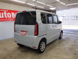 車内もキレイで嫌なニオイもありません。