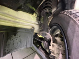 お車を安心してお乗りいただく為には、足回りの定期点検が欠かせません。サービスサポート(有償保証)では無料点検もご提供しており、安心のカーライフをお過ごしいただけるサポート体制が整っています。