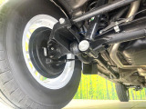 お車を安心してお乗りいただく為には、足回りの定期点検が欠かせません。サービスサポート(有償保証)では無料点検もご提供しており、安心のカーライフをお過ごしいただけるサポート体制が整っています。