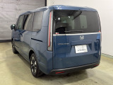 Honda SENSING装着車です。衝突を予測してブレーキをかけたり、前のクルマにちょうどいい距離で走行できる多彩な安心・快適機能を搭載した支援システムがドライバーをサポート。