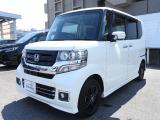 お車をお探しのお客様、ご購入までの流れや疑問点など一つ一つ丁寧にご説明させていただきます。お客様にご納得頂ける一台を一緒にお探しさせて頂ますので、ご来店お待ちしております。