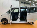 残価設定、通常クレジットと合わせた、お車購入時にしか加入できない大変お得な自動車保険もございます!現金購入予定だったお客様もこの保険に入るためにローンを組む方も増えております。詳細はスタッフまでどうぞ