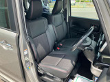 使用感のないきれいな運転席シートです!