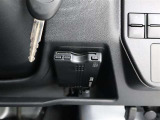 ETCで高速道路などの料金所をノンストップで通過することができます!