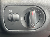 ●オートライト:よりストレスの少ないドライビングをお楽しみいただけます。あるとないとでは大きく違ってくるポイントの一つです!
