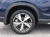 SUBARU認定U-Carは、全車12ヶ月点検、車検などの法定点検を実施。スバル専門メカニックが確かな技術で最大88項目にわたりチェックしており品質、安心を支えます!